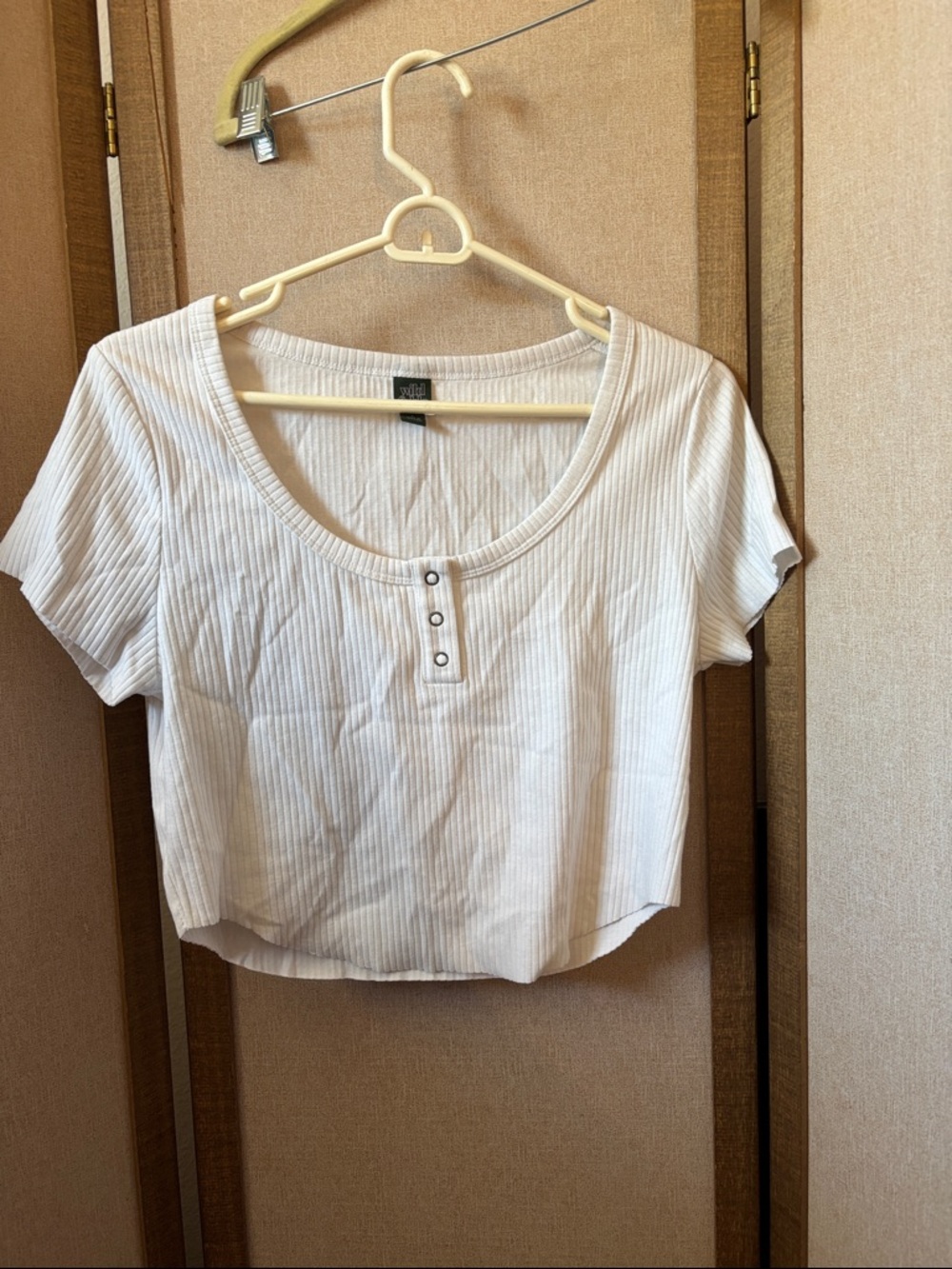 wild fable White Ribbed Scoop Henley Crop Top Large